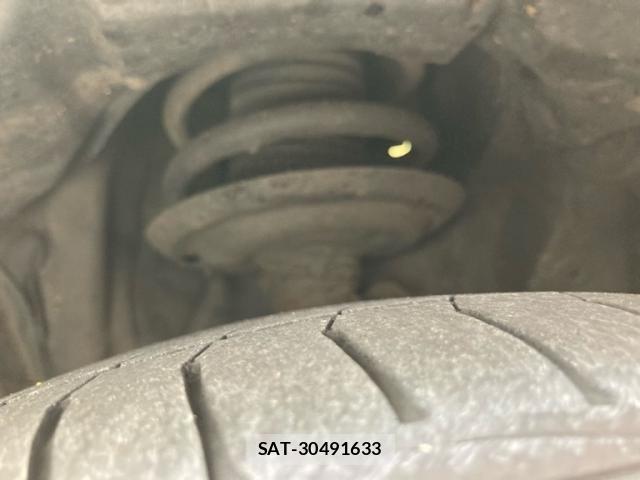 Toyota AQUA 2014-03 8364756-10