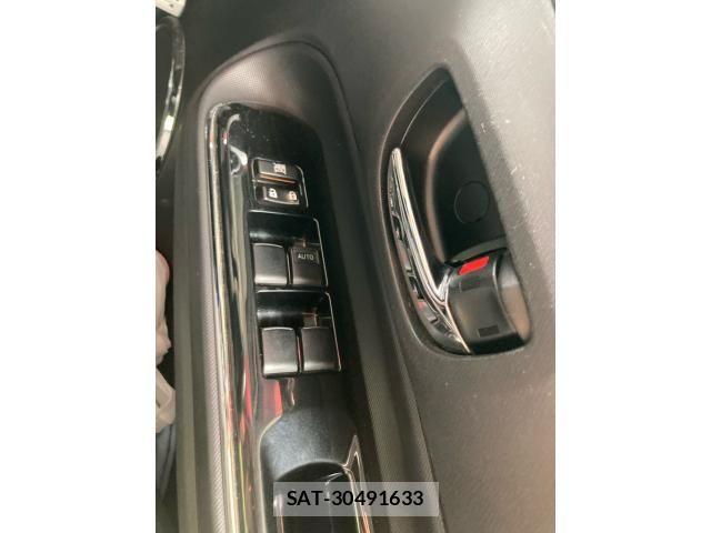 Toyota AQUA 2014-03 8364756-22