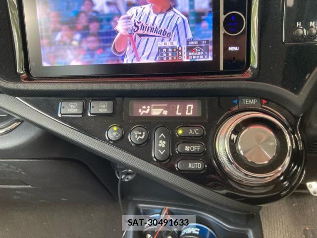 Toyota AQUA 2014-03 8364756-25