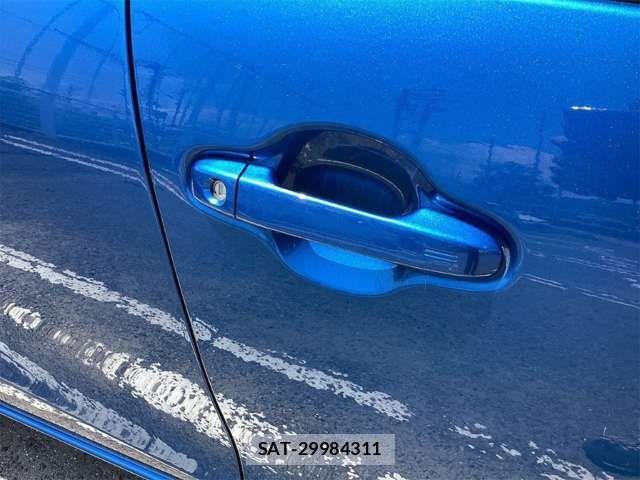 Toyota AQUA 2013-09 8364745-19