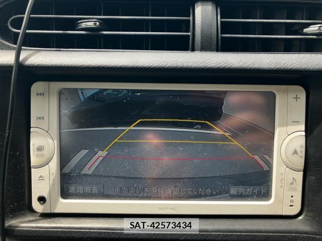 Toyota AQUA 2014-02 8364764-17