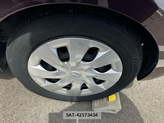 Toyota AQUA 2014-02 8364764-8