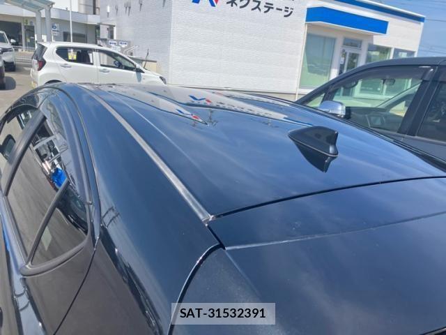 Toyota AQUA 2017-01 8364752-17
