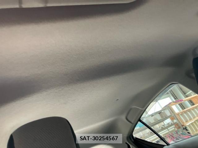 Toyota AQUA 2013-03 8364762-19