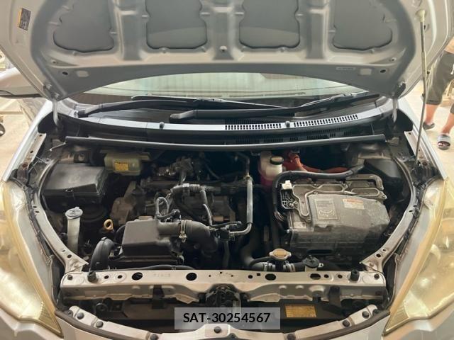 Toyota AQUA 2013-03 8364762-2