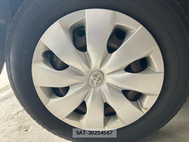 Toyota AQUA 2013-03 8364762-4