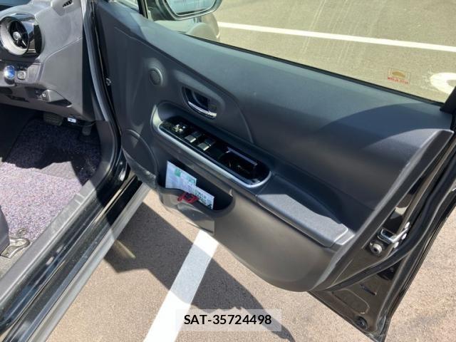 Toyota AQUA 2020-01 8364728-10