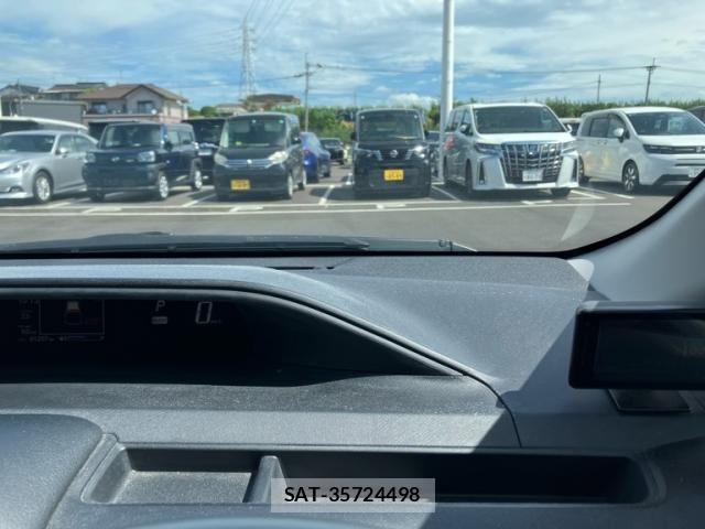 Toyota AQUA 2020-01 8364728-15