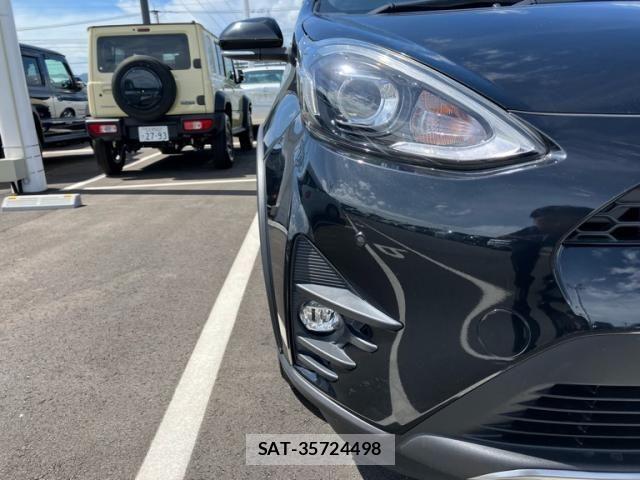 Toyota AQUA 2020-01 8364728-7