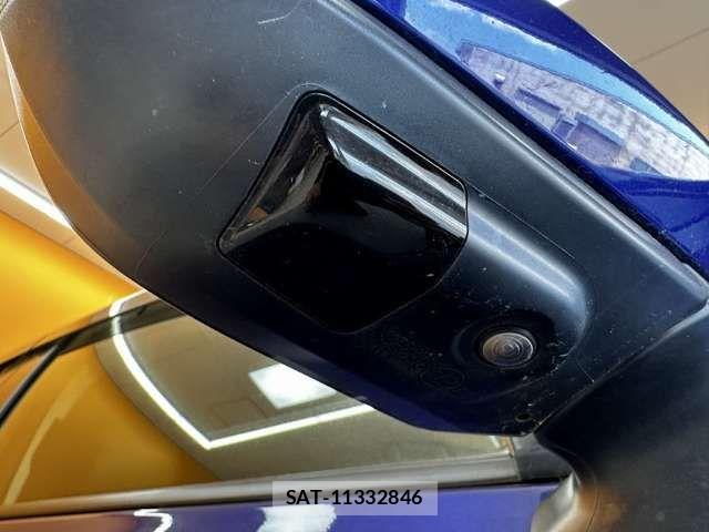Toyota AQUA 2021-08 8364711-13