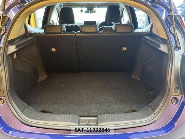 Toyota AQUA 2021-08 8364711-19