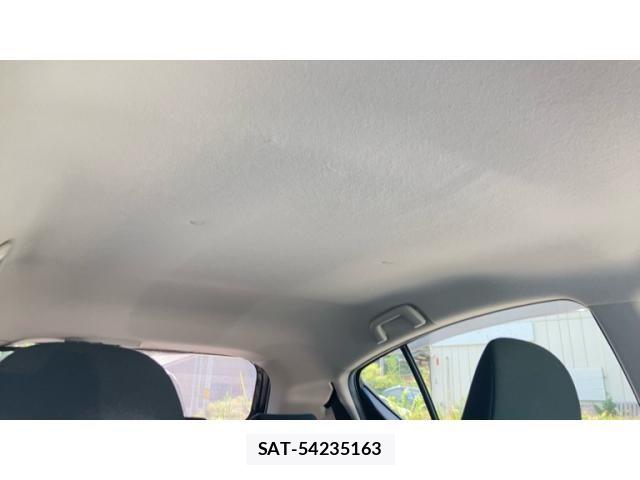 Toyota AQUA 2013-02 8364754-25