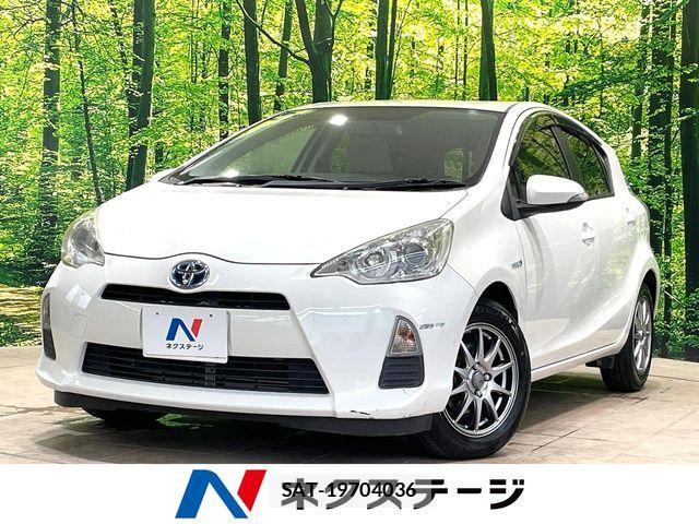 Toyota AQUA 2013-12 8364737-0