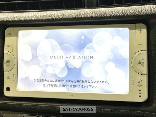 Toyota AQUA 2013-12 8364737-2