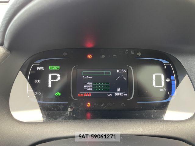 Toyota AQUA 2023-06 8364714-5