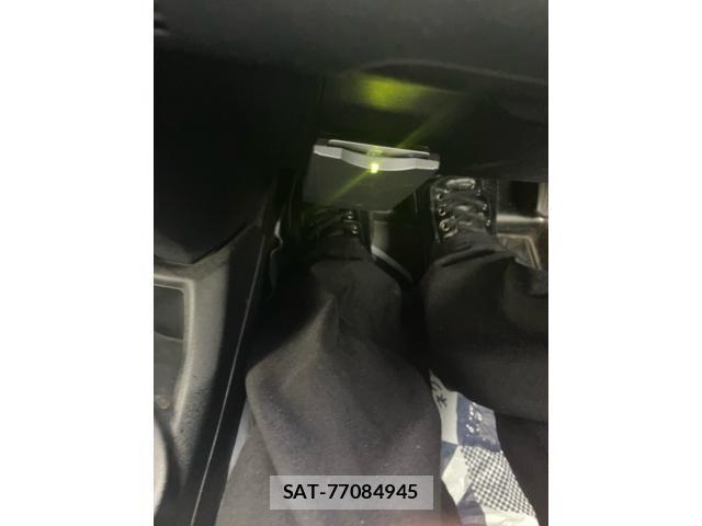 Toyota AQUA 2012-03 8364759-16