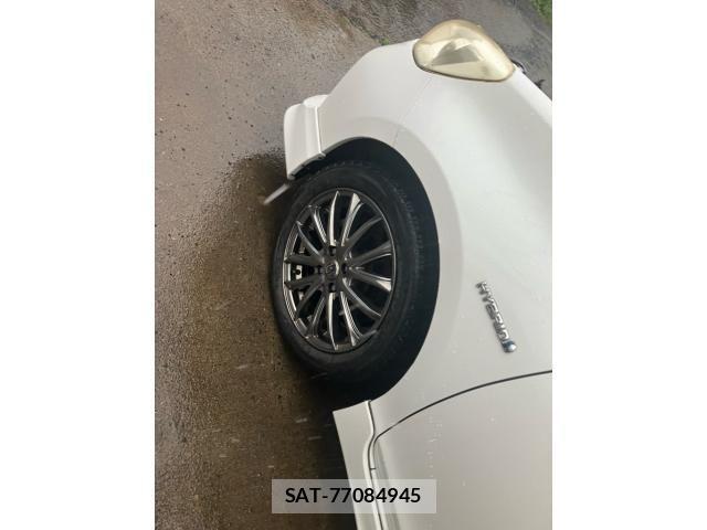 Toyota AQUA 2012-03 8364759-4