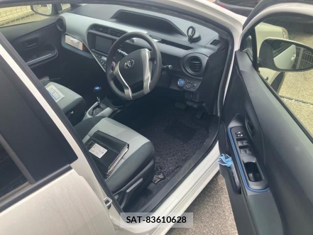 Toyota AQUA 2014-03 8364751-20