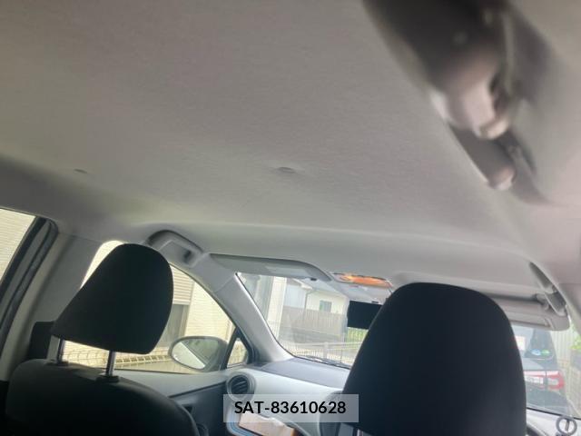Toyota AQUA 2014-03 8364751-24