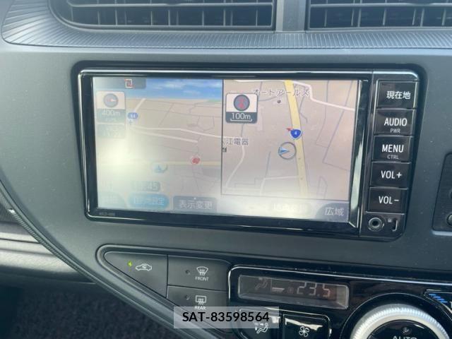 Toyota AQUA 2017-10 8364734-10