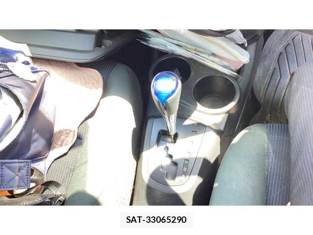 Toyota AQUA 2015-10 8364736-12