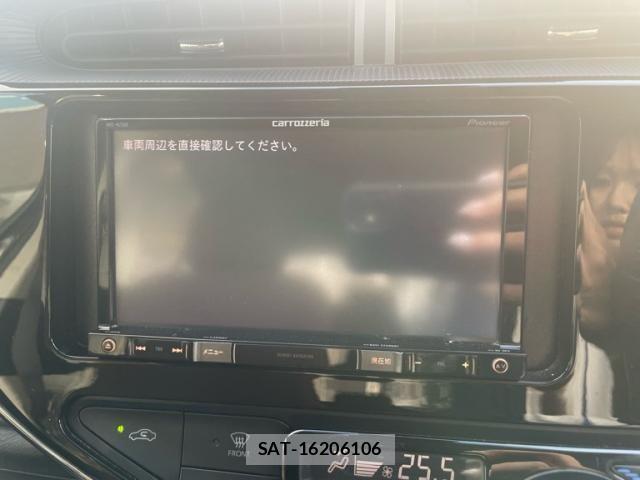Toyota AQUA 2017-07 8364744-13