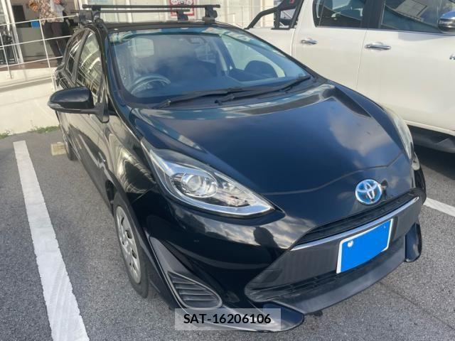 Toyota AQUA 2017-07 8364744-2