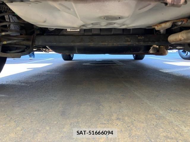 Toyota AQUA 2014-01 8364765-10