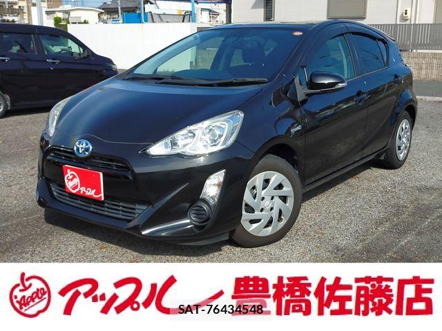 Toyota AQUA 2016-04 8364741-0
