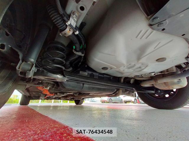 Toyota AQUA 2016-04 8364741-28