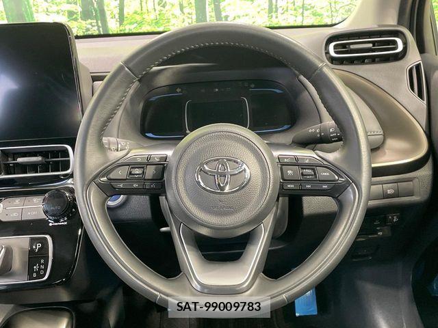Toyota AQUA 2023-07 8364709-10