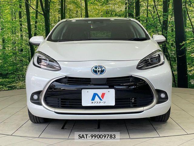 Toyota AQUA 2023-07 8364709-13