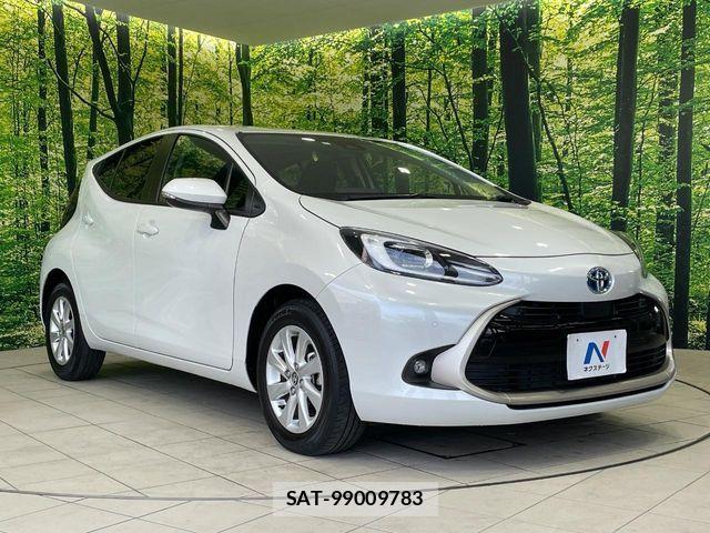 Toyota AQUA 2023-07 8364709-15