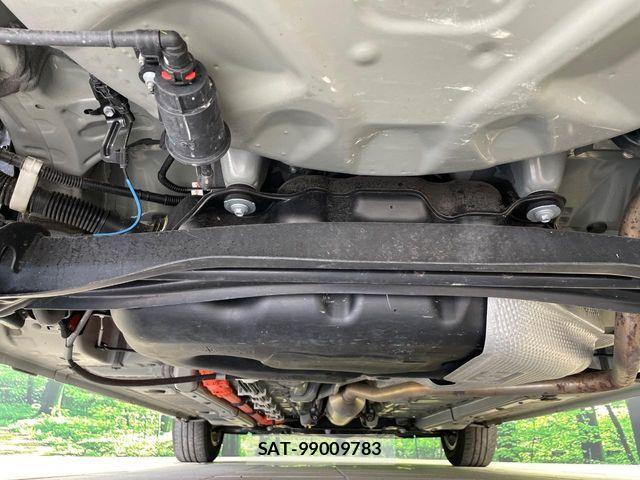 Toyota AQUA 2023-07 8364709-18