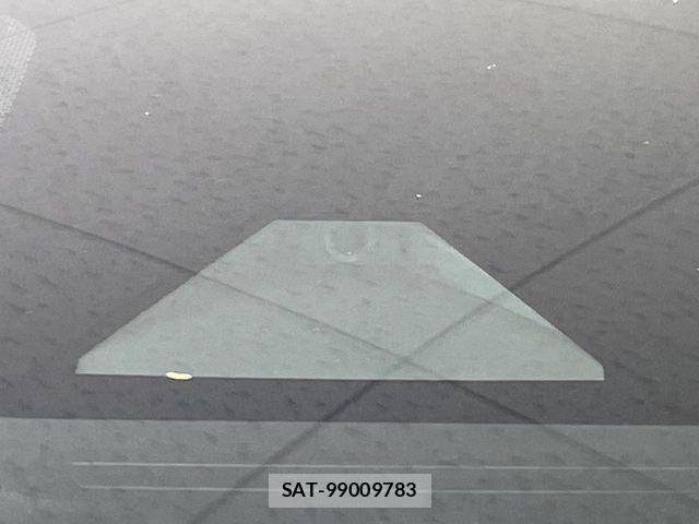 Toyota AQUA 2023-07 8364709-4
