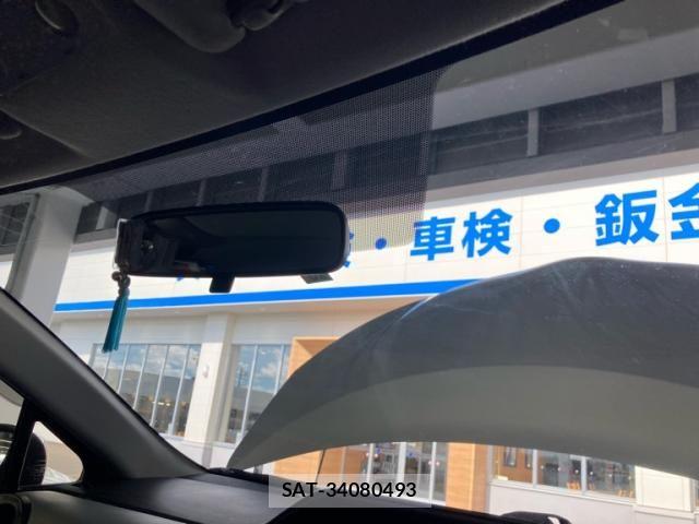Toyota AQUA 2013-10 8364755-26