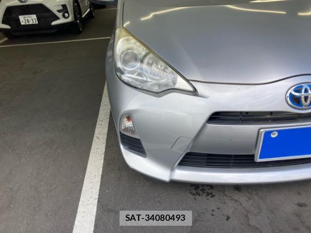 Toyota AQUA 2013-10 8364755-5