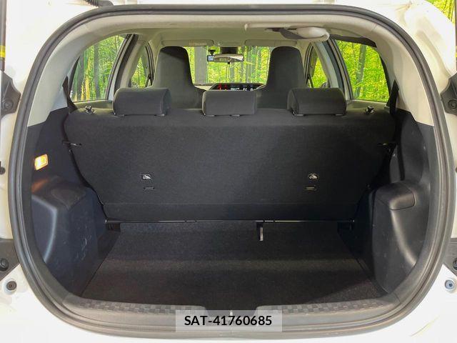 Toyota AQUA 2021-07 8364719-9