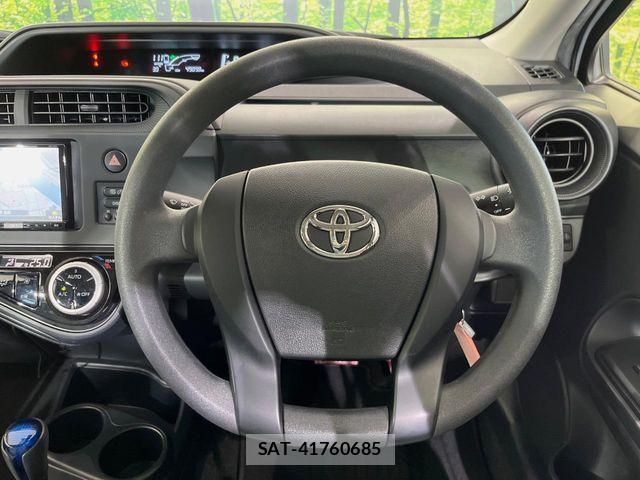 Toyota AQUA 2021-07 8364719-10