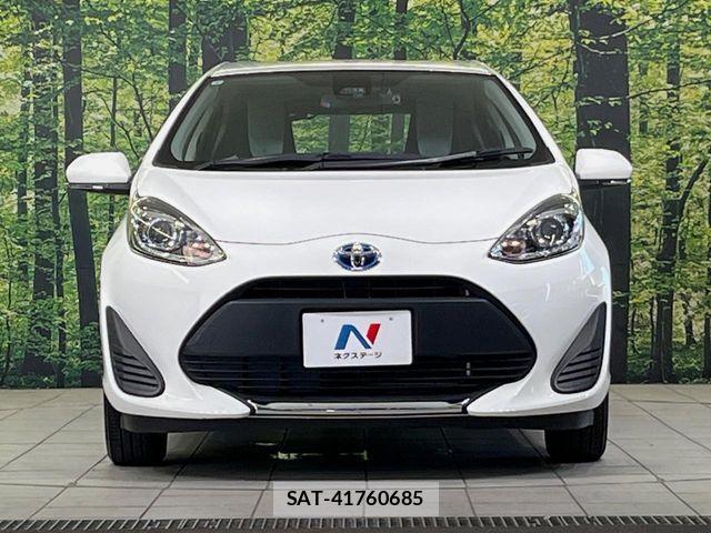 Toyota AQUA 2021-07 8364719-13