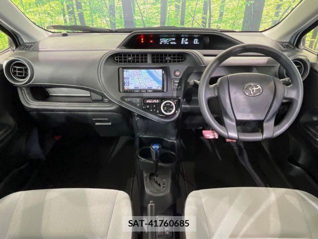 Toyota AQUA 2021-07 8364719-1