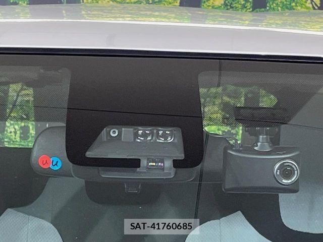 Toyota AQUA 2021-07 8364719-3