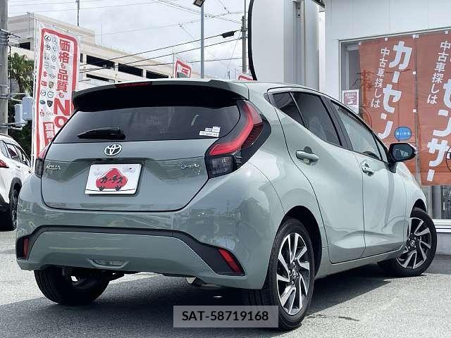 Toyota AQUA 2025-04 8364706-2