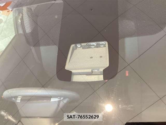 Toyota AQUA 2016-03 8364746-14