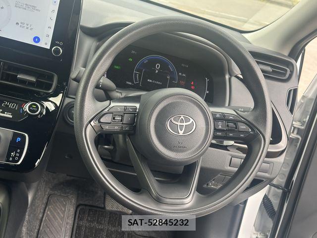 Toyota AQUA 2026-01 8364707-10