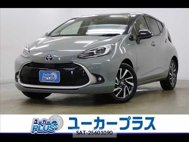Toyota AQUA 2023-11 8364708-0
