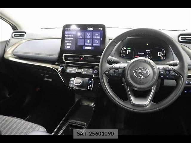 Toyota AQUA 2023-11 8364708-28