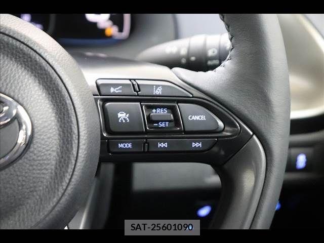 Toyota AQUA 2023-11 8364708-6