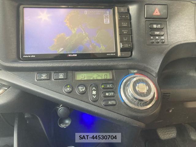 Toyota AQUA 2014-03 8364766-19