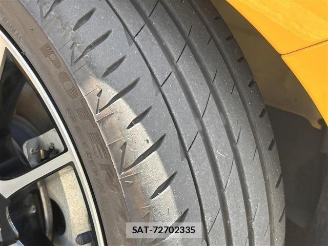 Toyota AQUA 2015-02 8364721-5